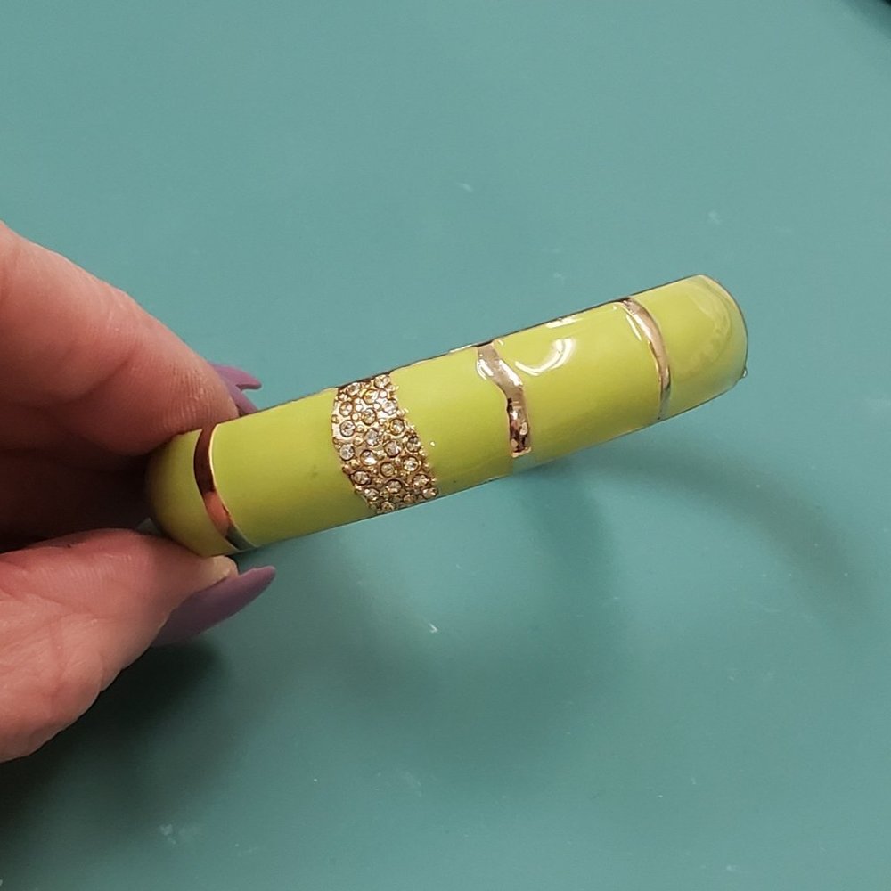 Sequin, NWOT, Lime green, gold, jeweled, enamel hinge bangle bracelet